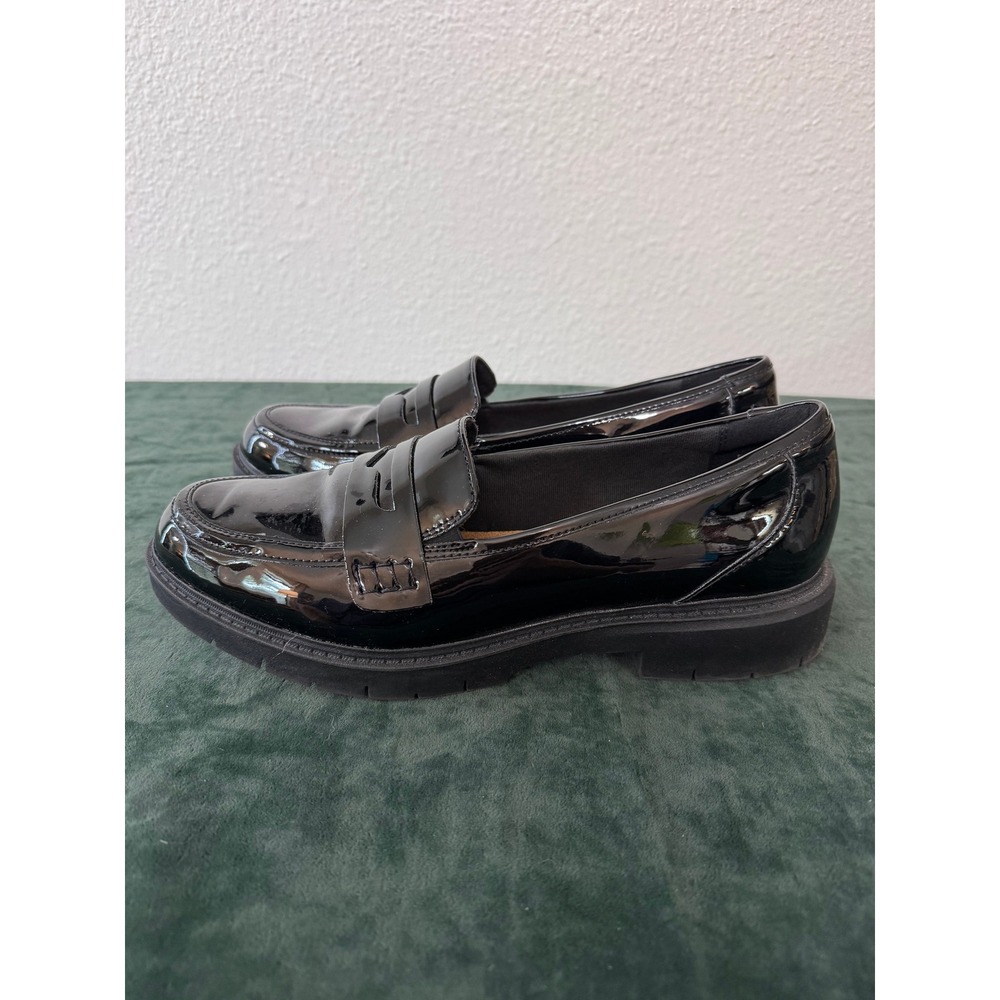 Clarks Loafers‎ Women 10 Black Patent Penny Loafer Lug Sole Academia Preppy - Picture 3 of 9